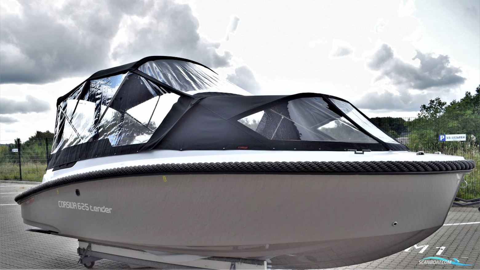 Corsiva 625 Tender 25 HK Yamaha/Udstyr