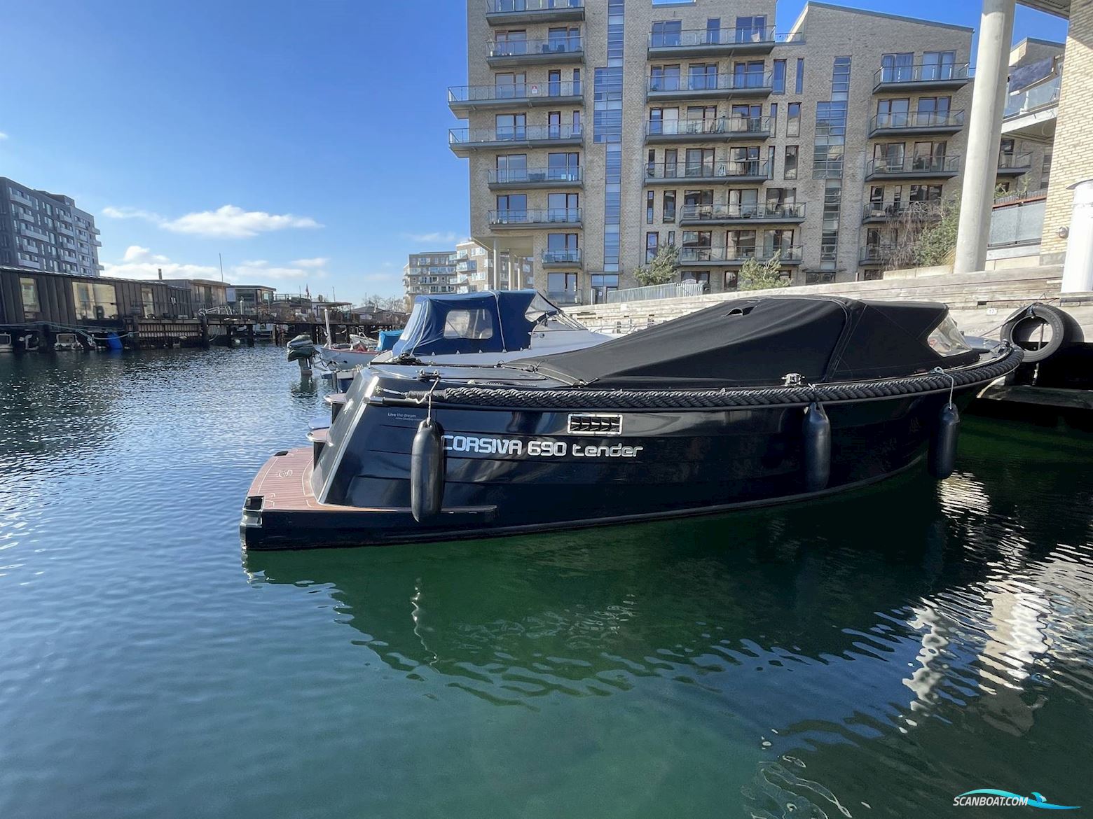 Corsiva 690 Tender  - 40 HK Yamaha/Udstyr