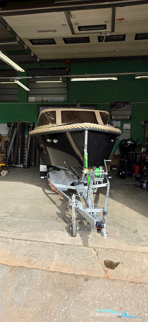 Corsiva Tender 650