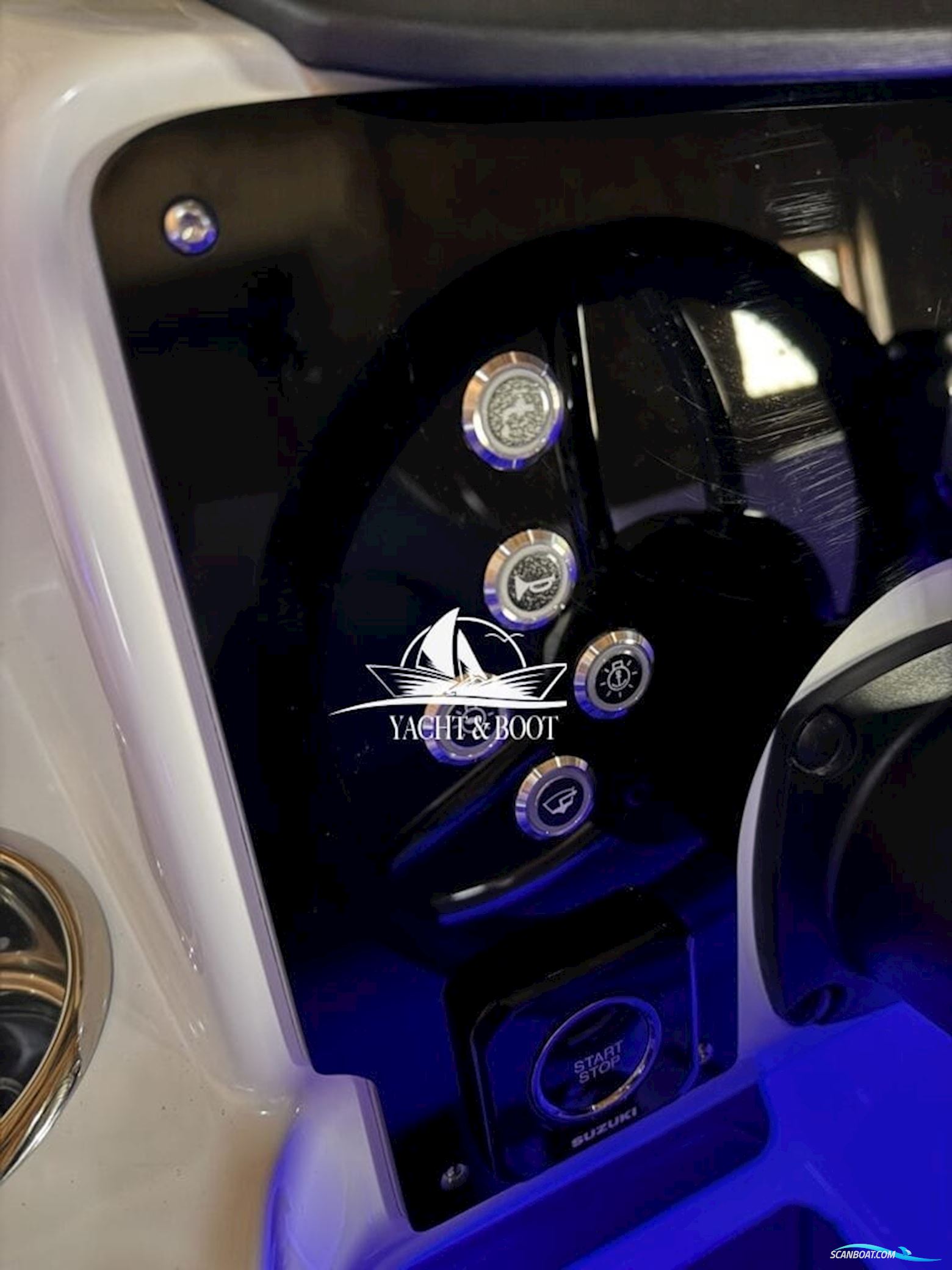 Corsiva Yachting 607 Runabout