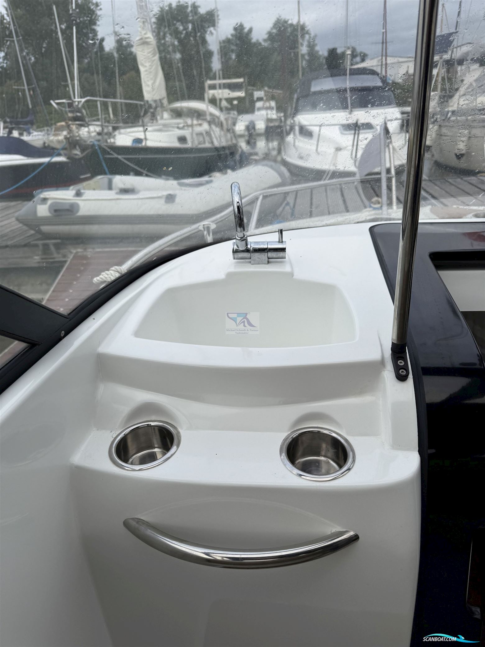 Corsiva Yachting Coaster 600 DC