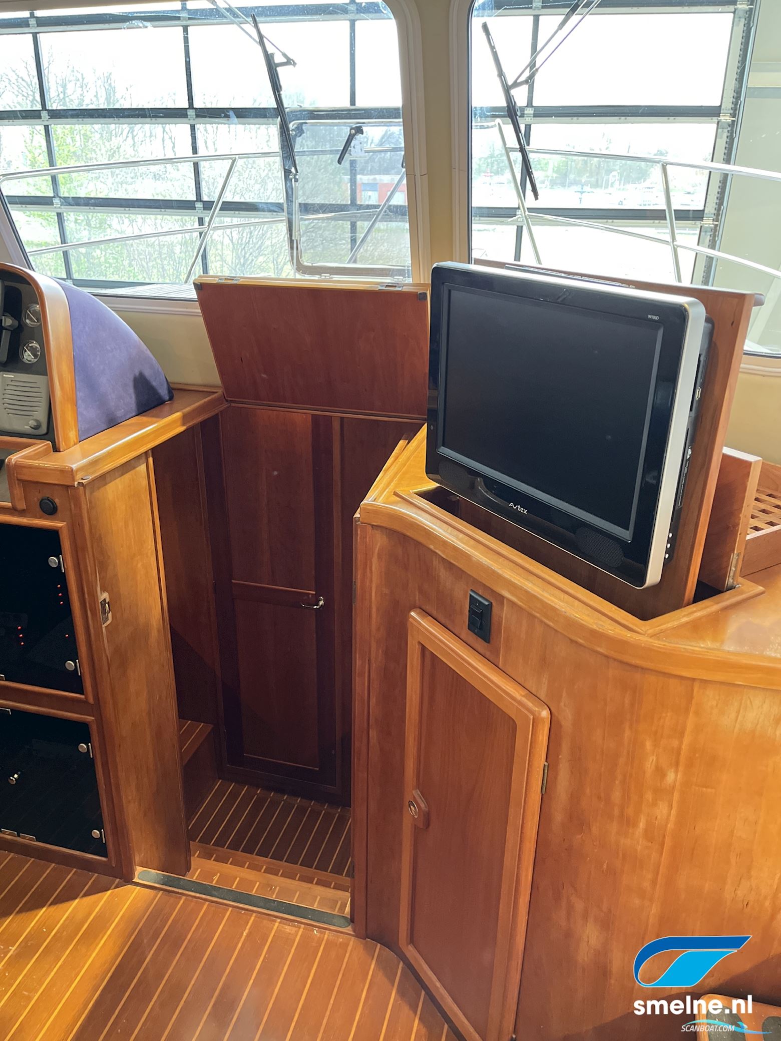 Corvette Cruisers 340