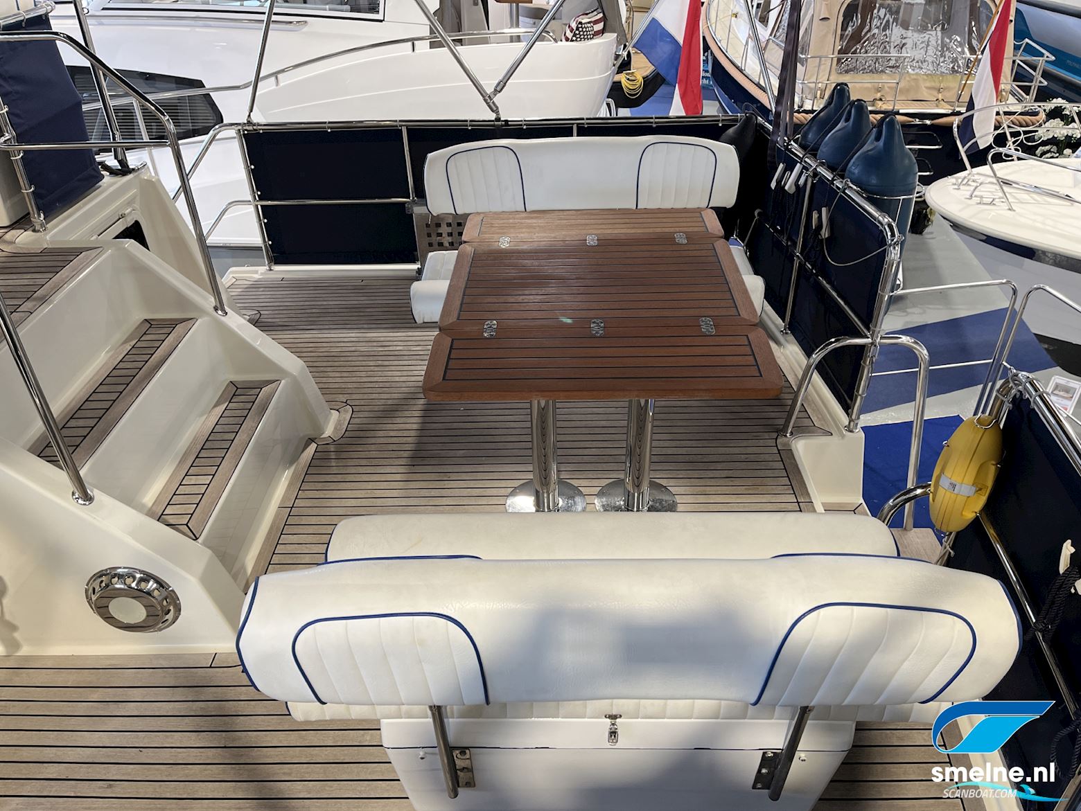 Corvette Cruisers 340