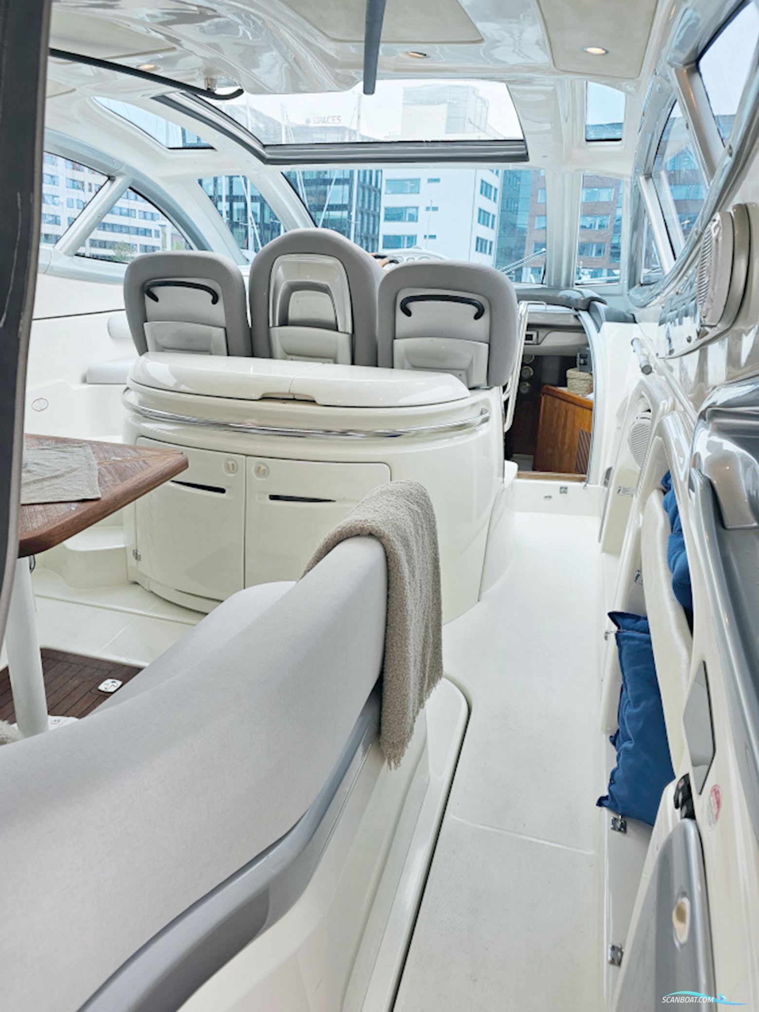 Cranchi 47 HT Volvo Penta D9-575 EVC