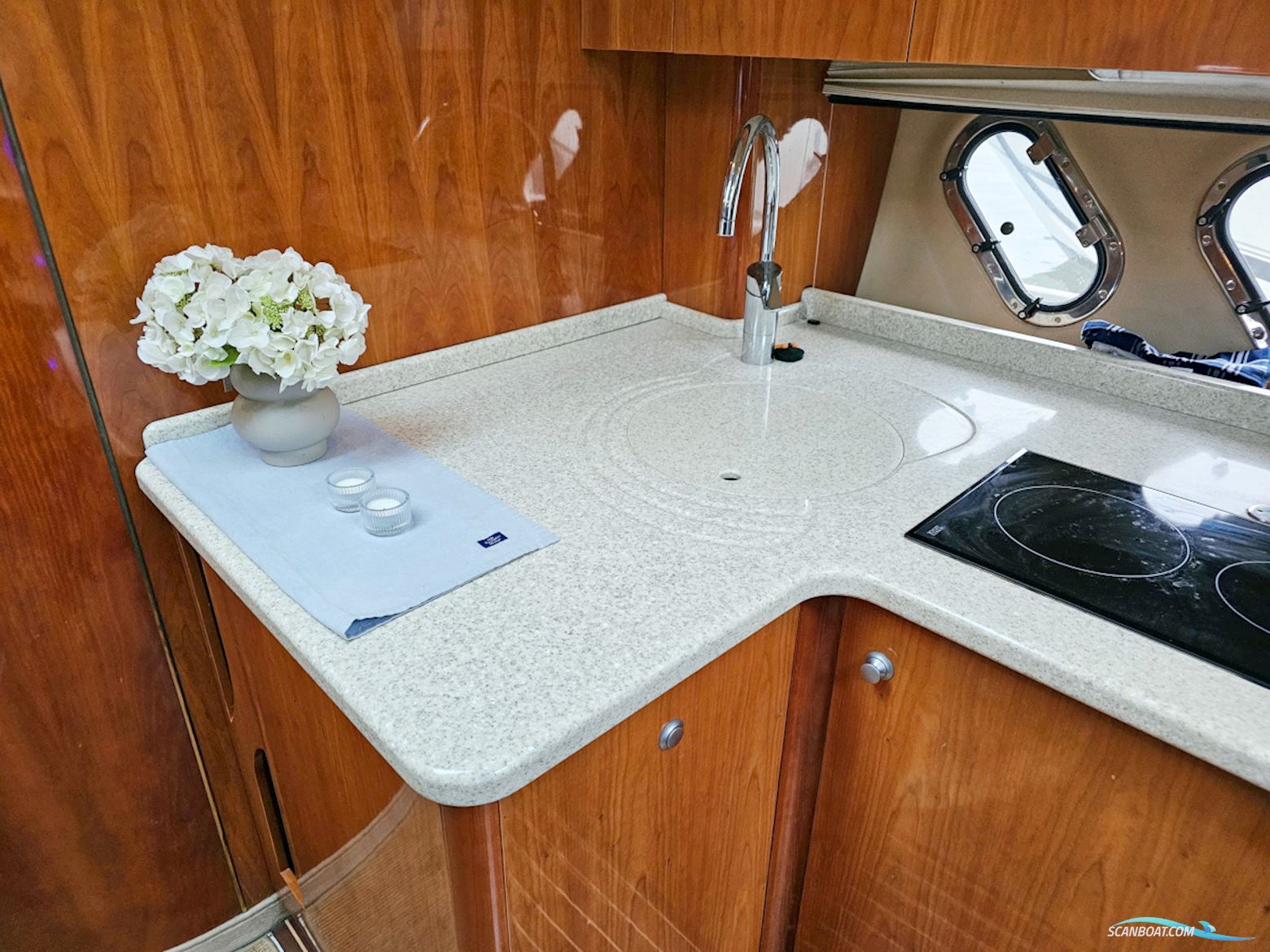 Cranchi 47 HT Volvo Penta D9-575 EVC