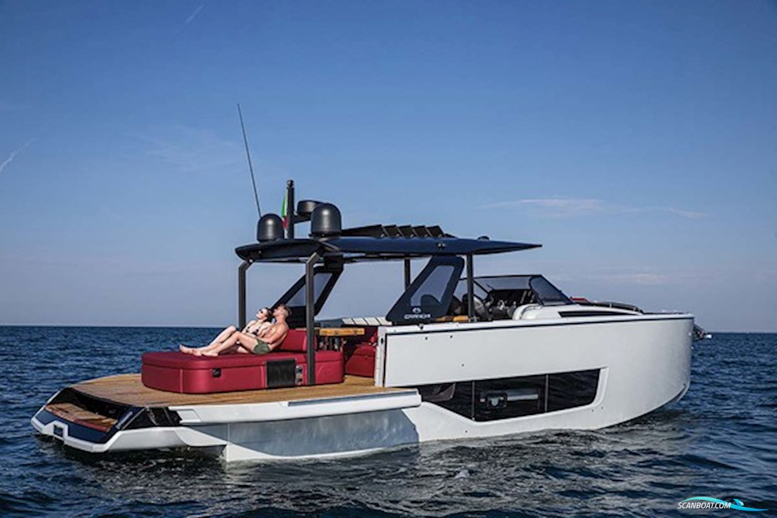 Cranchi A46 LT - Preorder fra