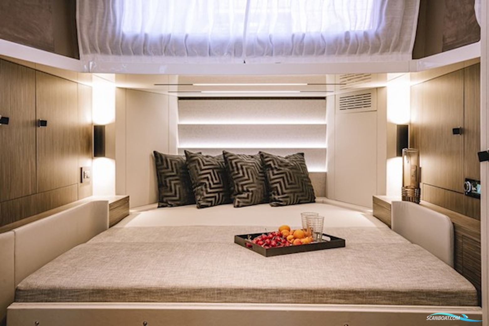 Cranchi A46 LT - Preorder fra