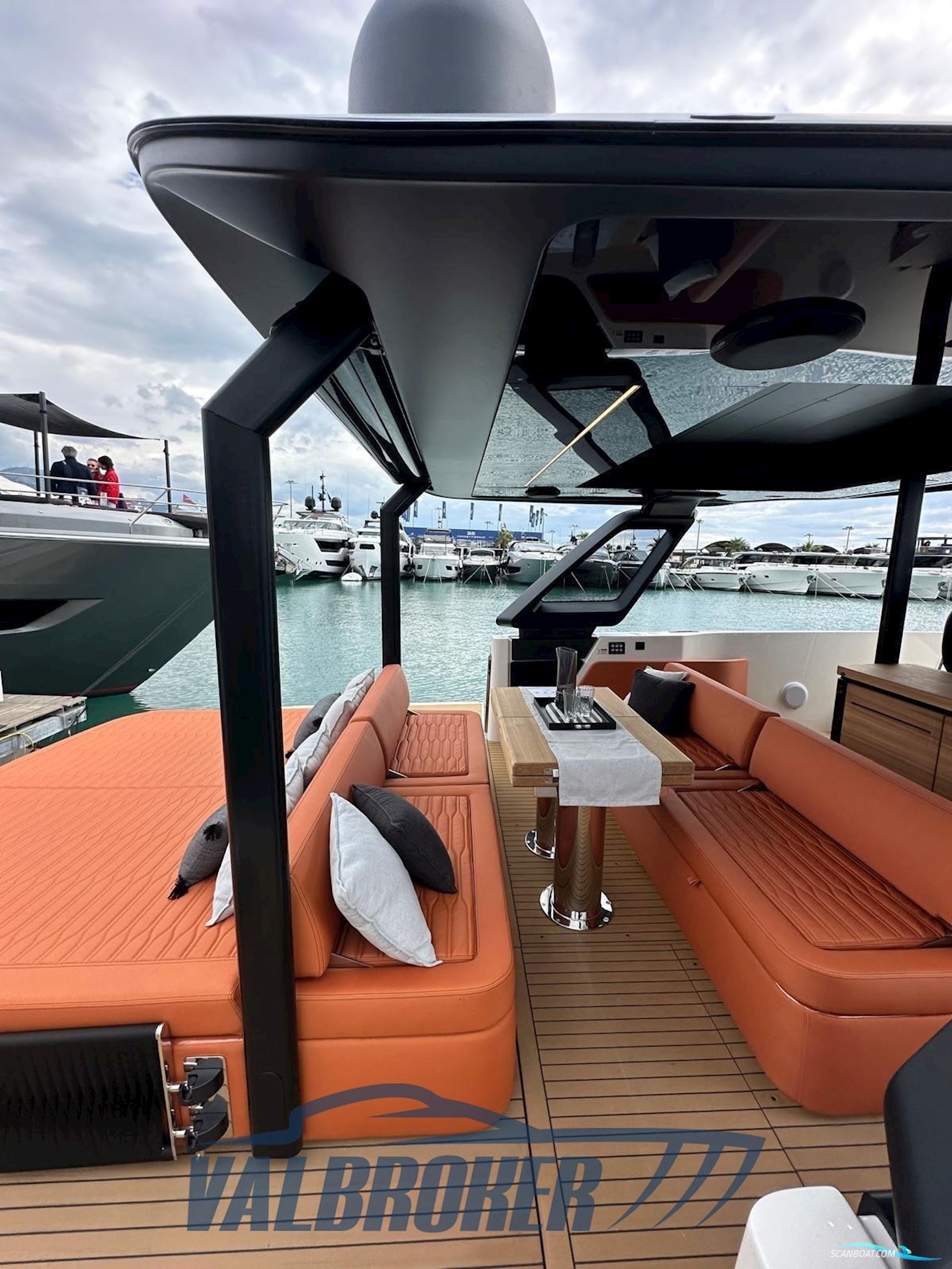 Cranchi A46 Luxury Tender