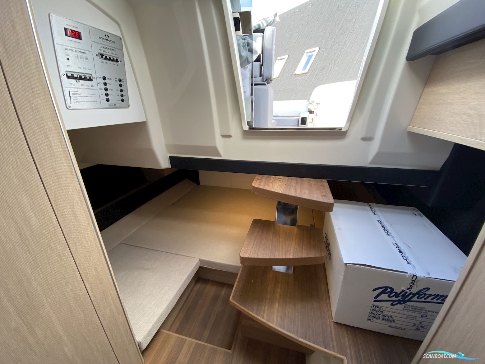 Cranchi E30 Endurance (2021) YDERLIGERE NEDSAT