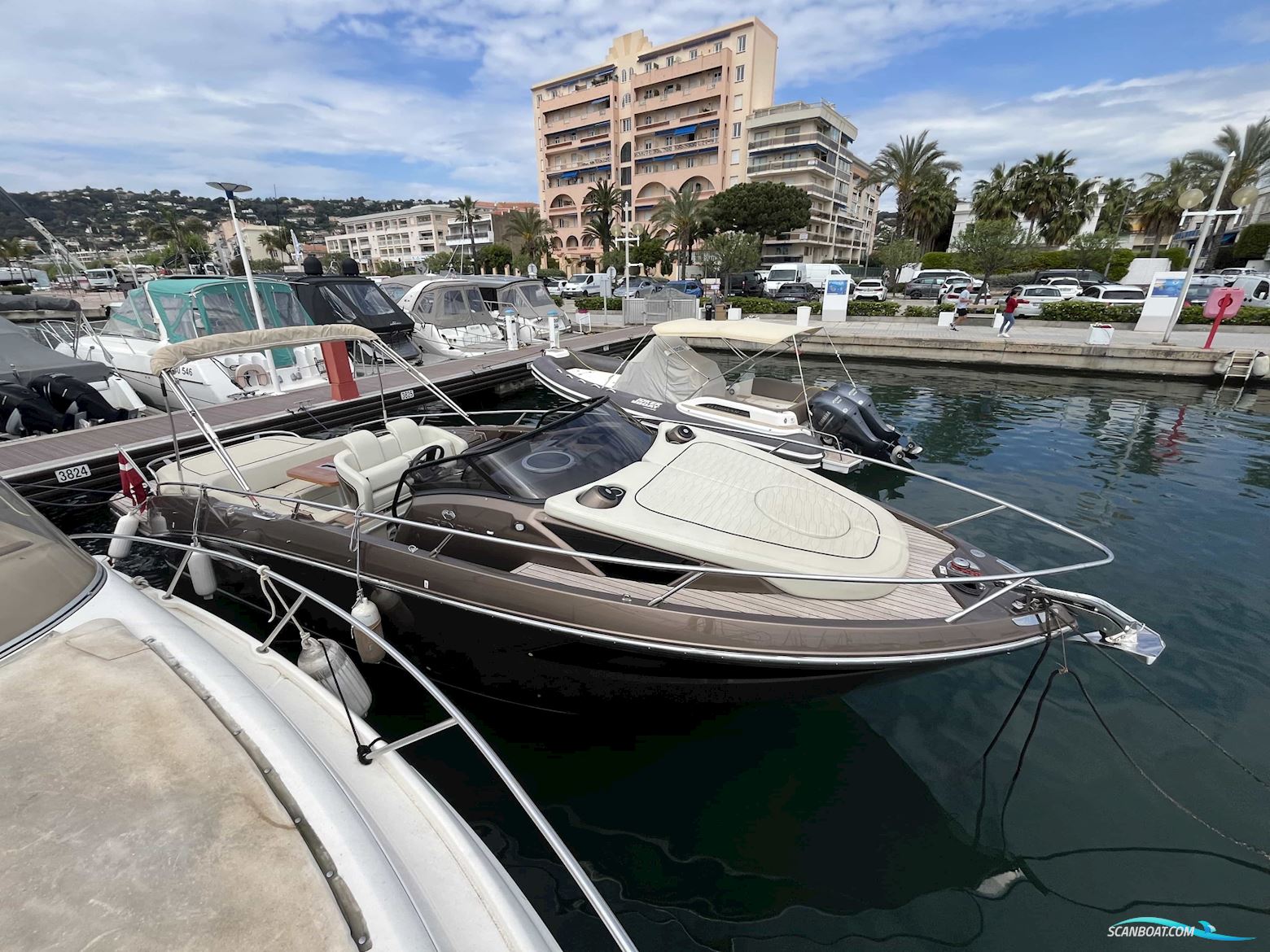 Cranchi E30 Endurance (2022) - SOLGT