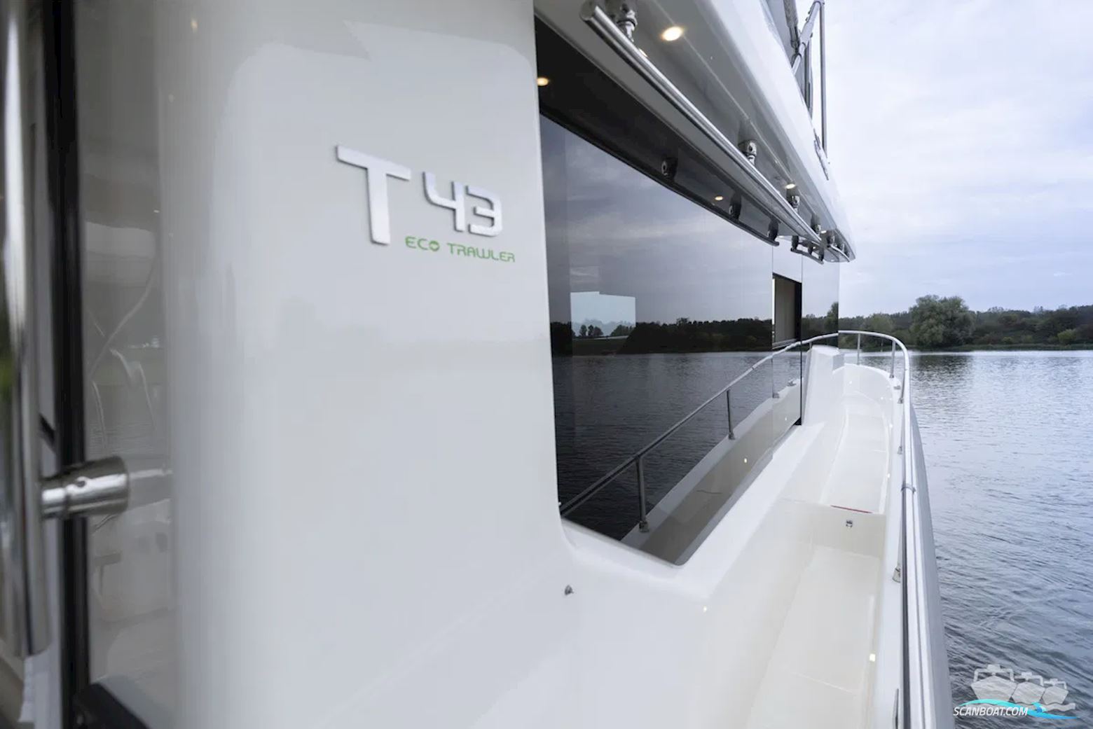 Cranchi Eco Trawler 43 Long Distance