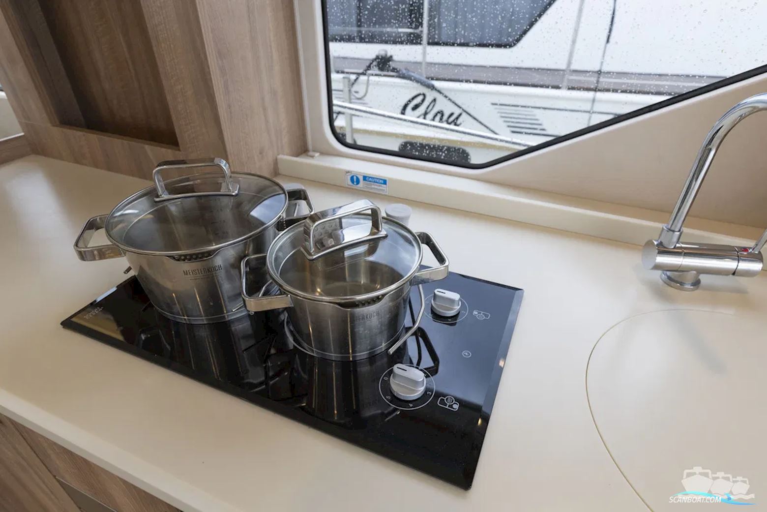 Cranchi Eco Trawler 43 Long Distance