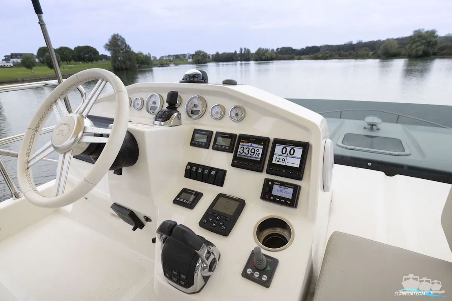 Cranchi Eco Trawler 43 Long Distance