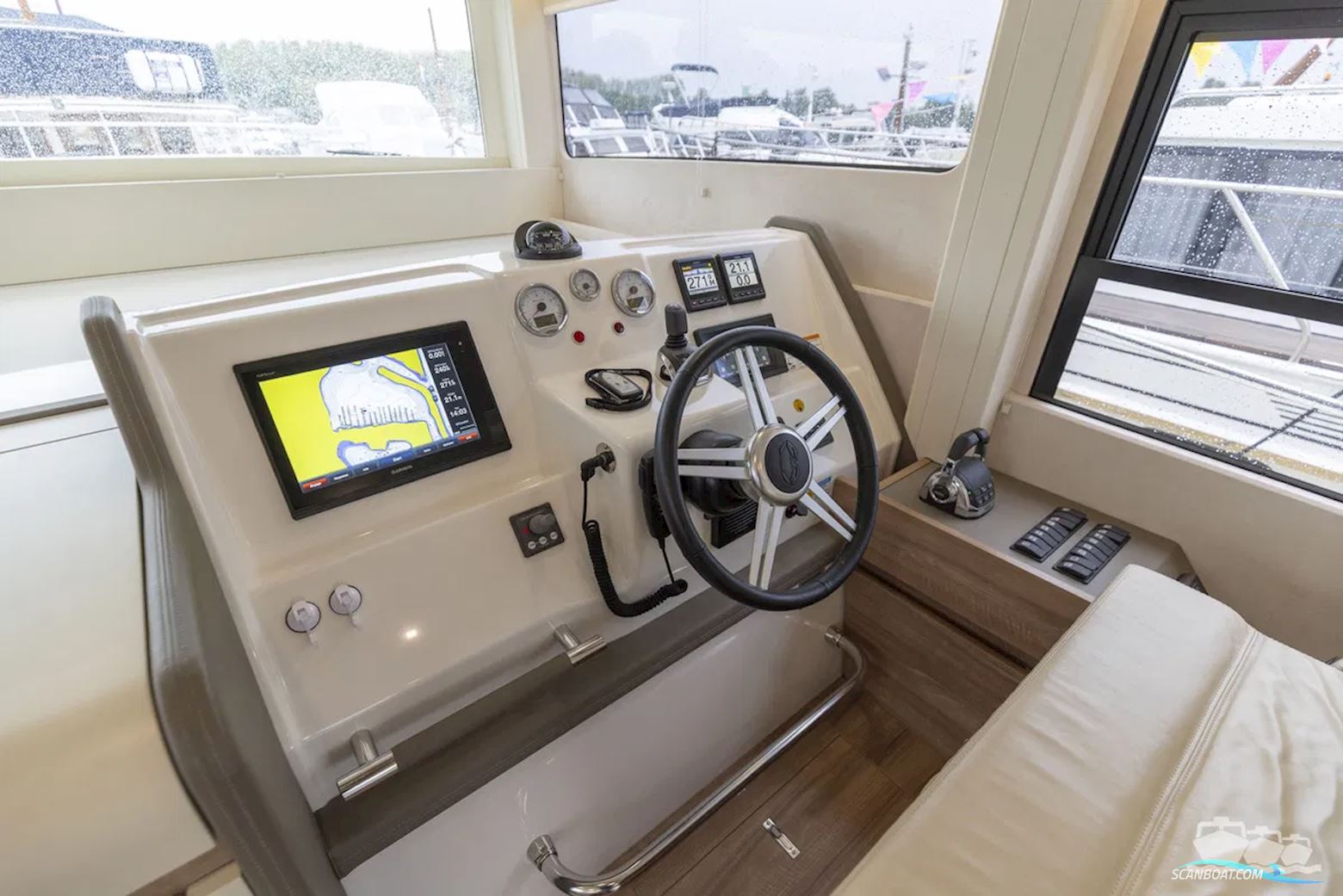 Cranchi Eco Trawler 43 Long Distance