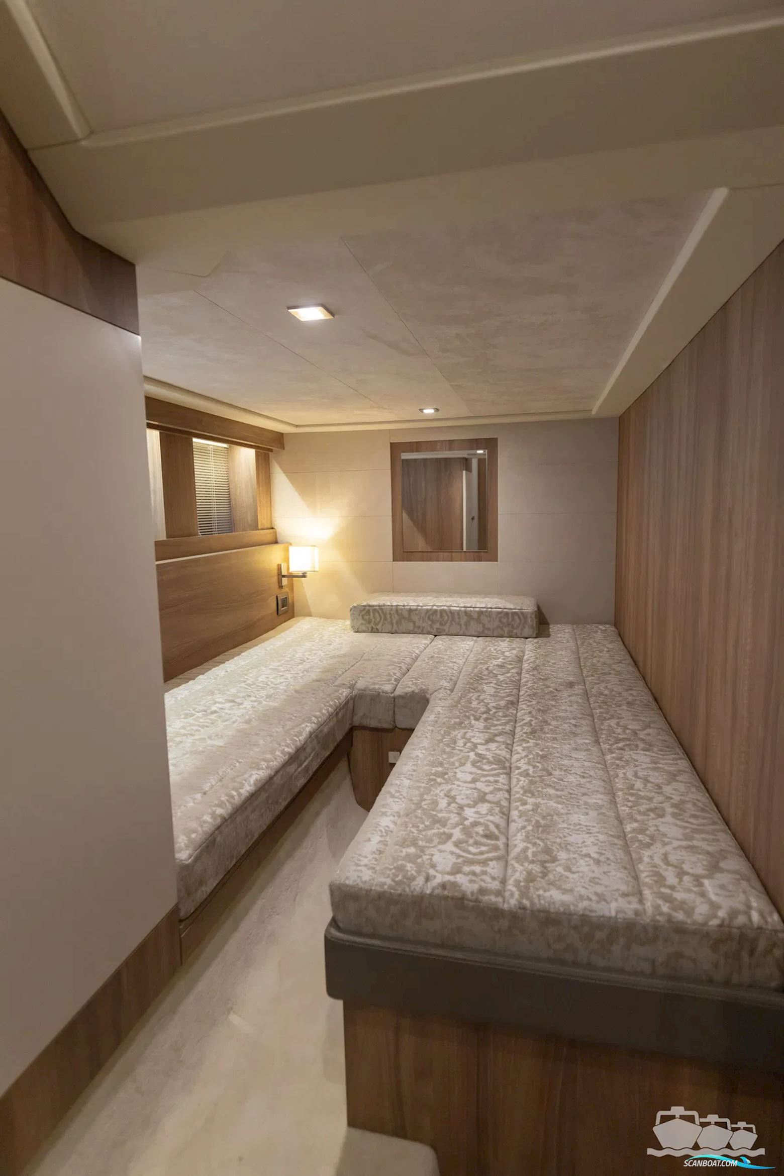 Cranchi Eco Trawler 43 Long Distance