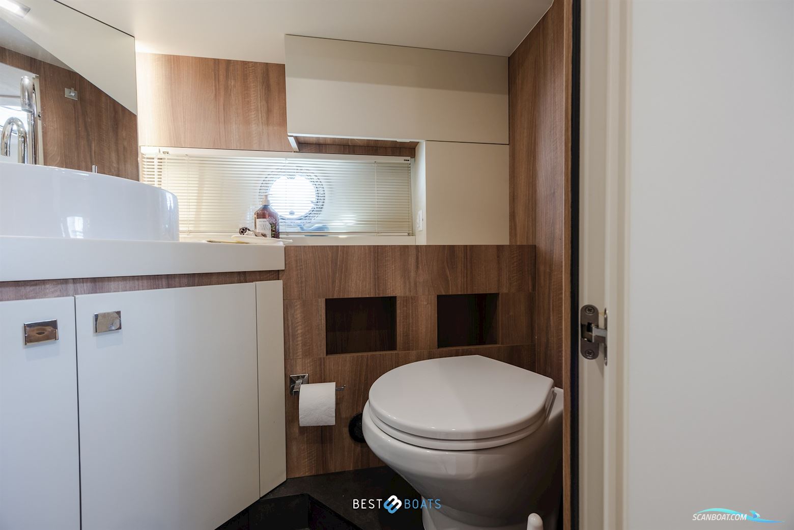 Cranchi Eco Trawler 43 Long Distance