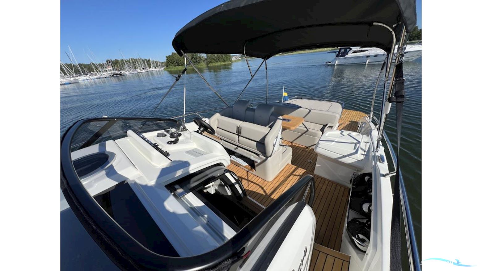 Cranchi Endurance 30