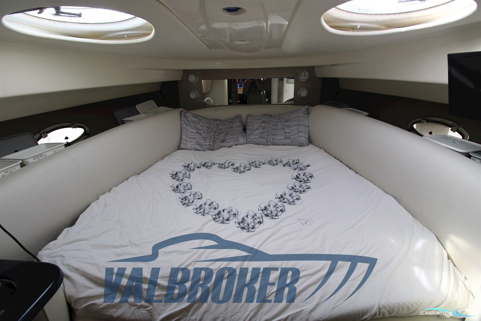 Cranchi Endurance 39