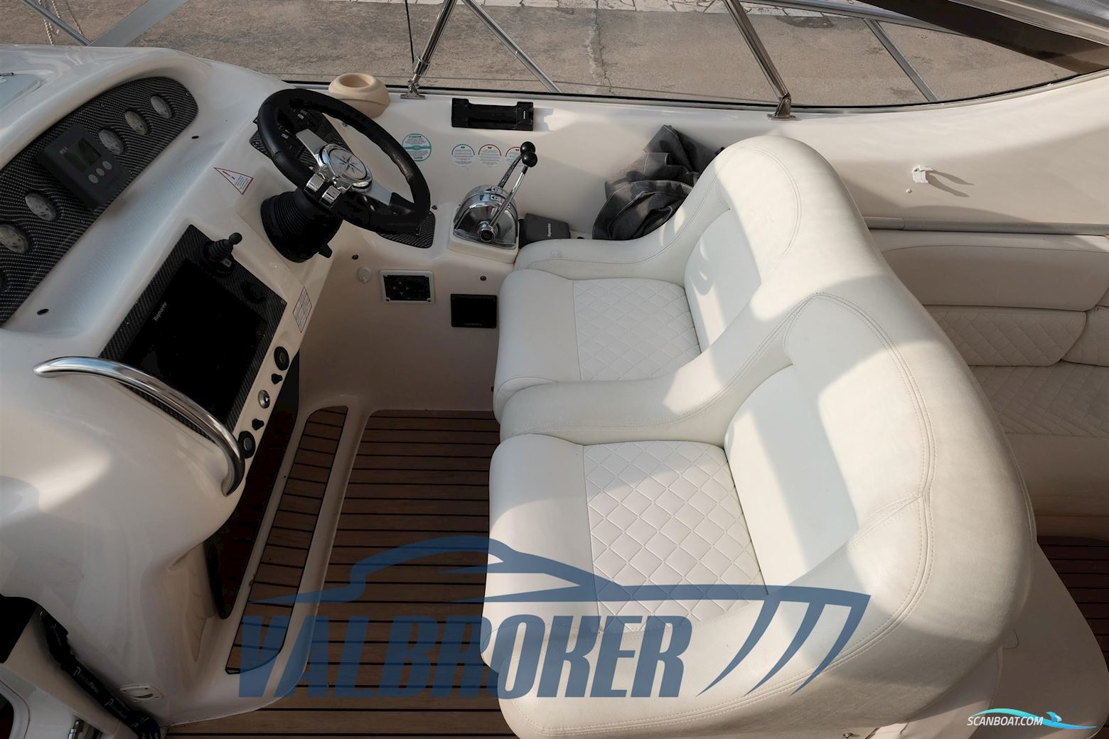 Cranchi Endurance 39