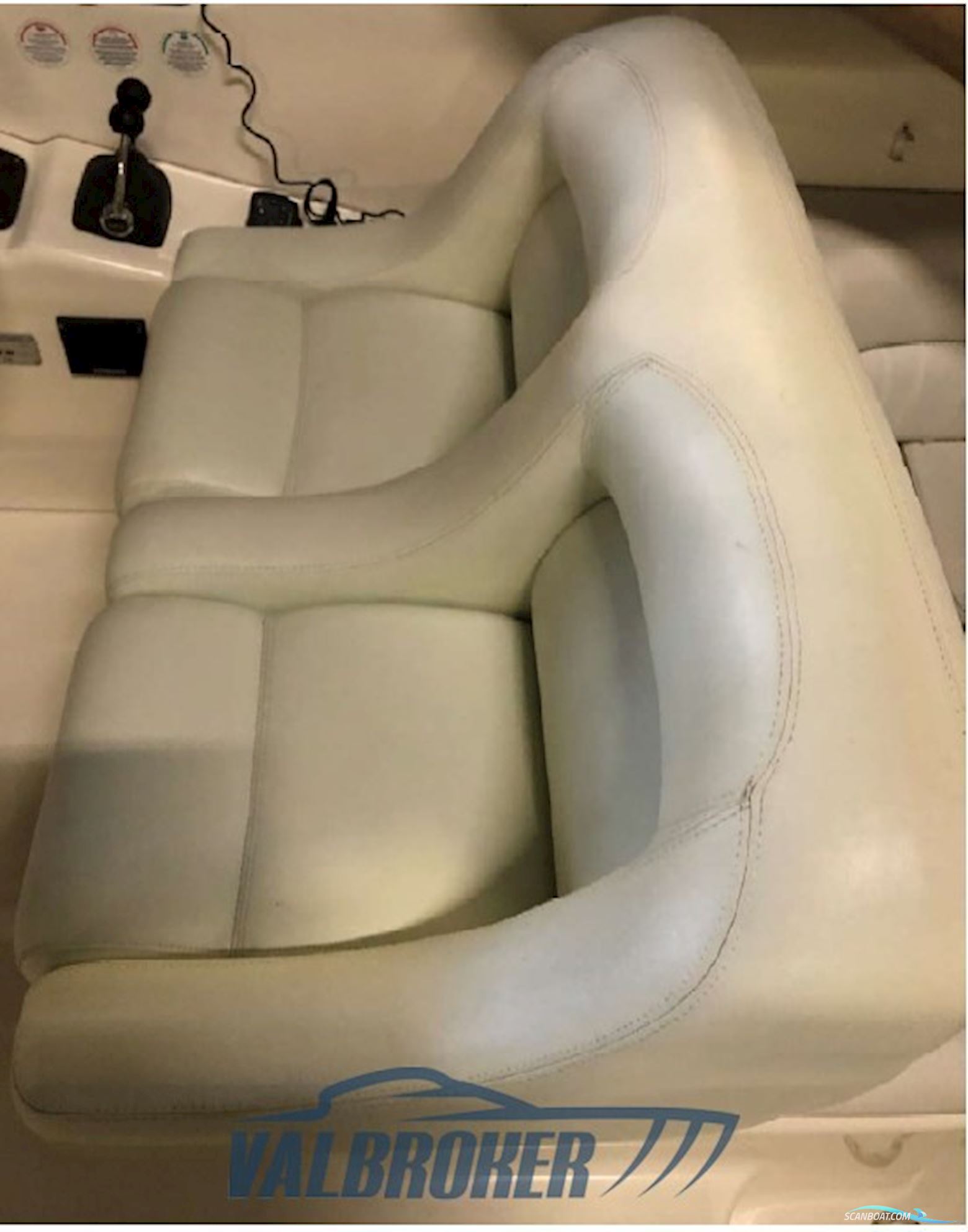 Cranchi Endurance 39