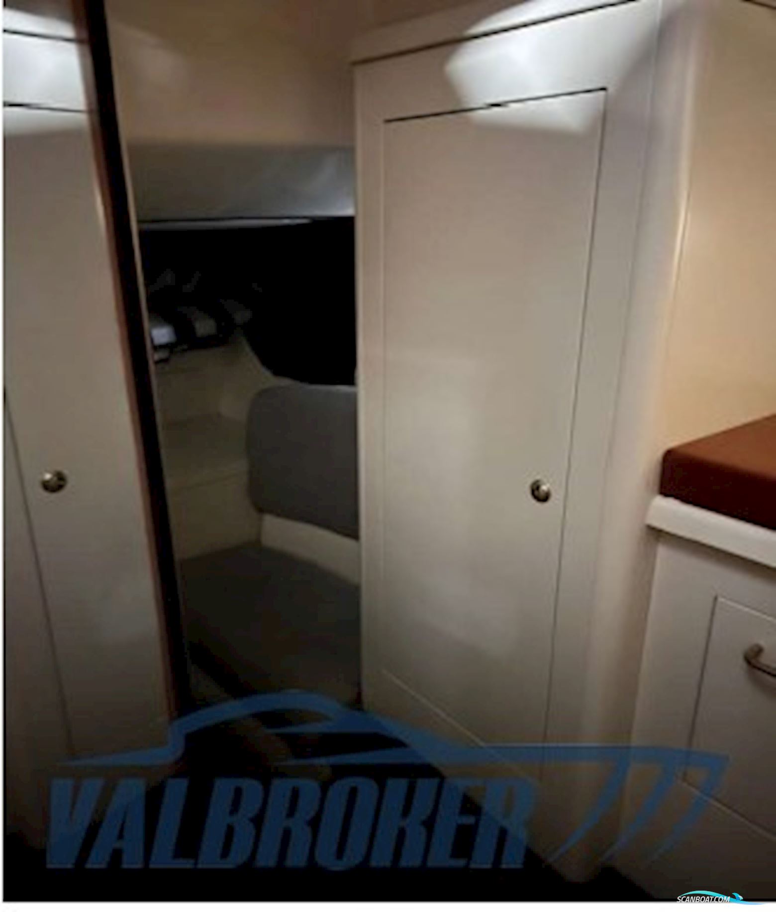 Cranchi Endurance 39