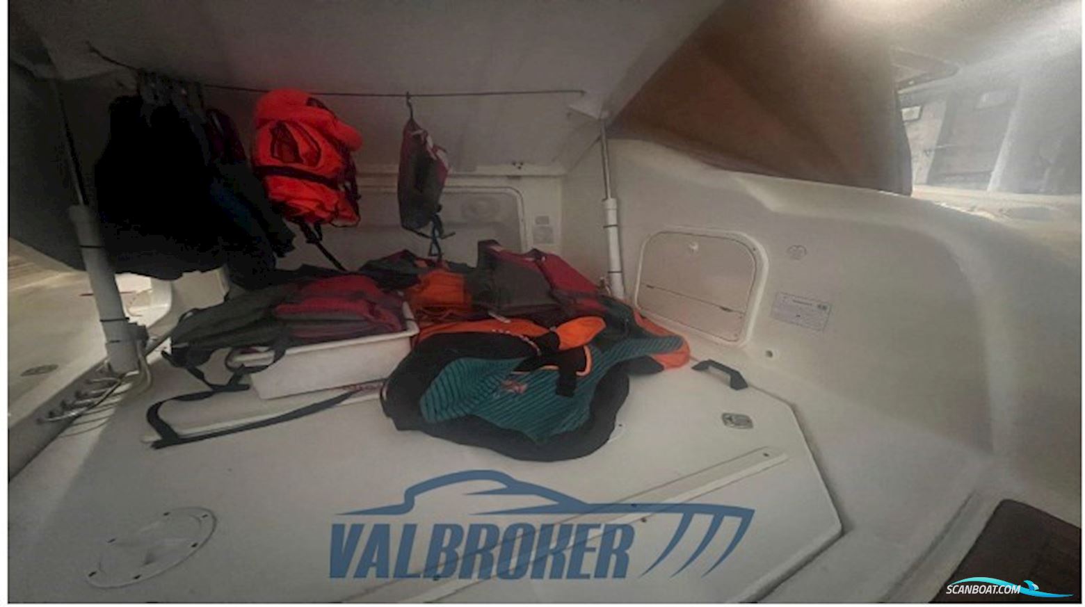 Cranchi Endurance 39