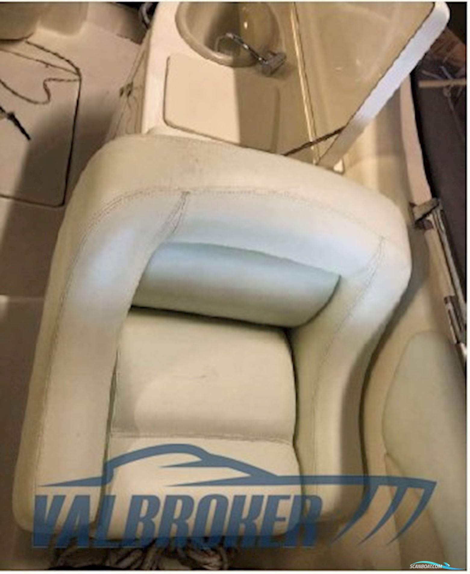 Cranchi Endurance 39