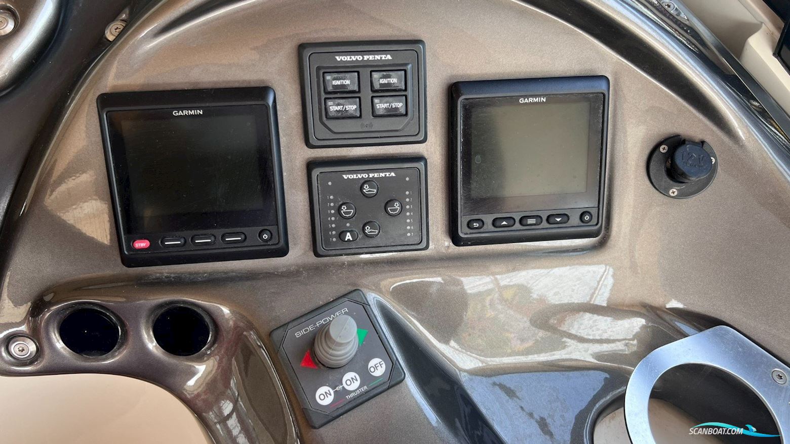 Cranchi M 38 HT - 2013 - DIESEL