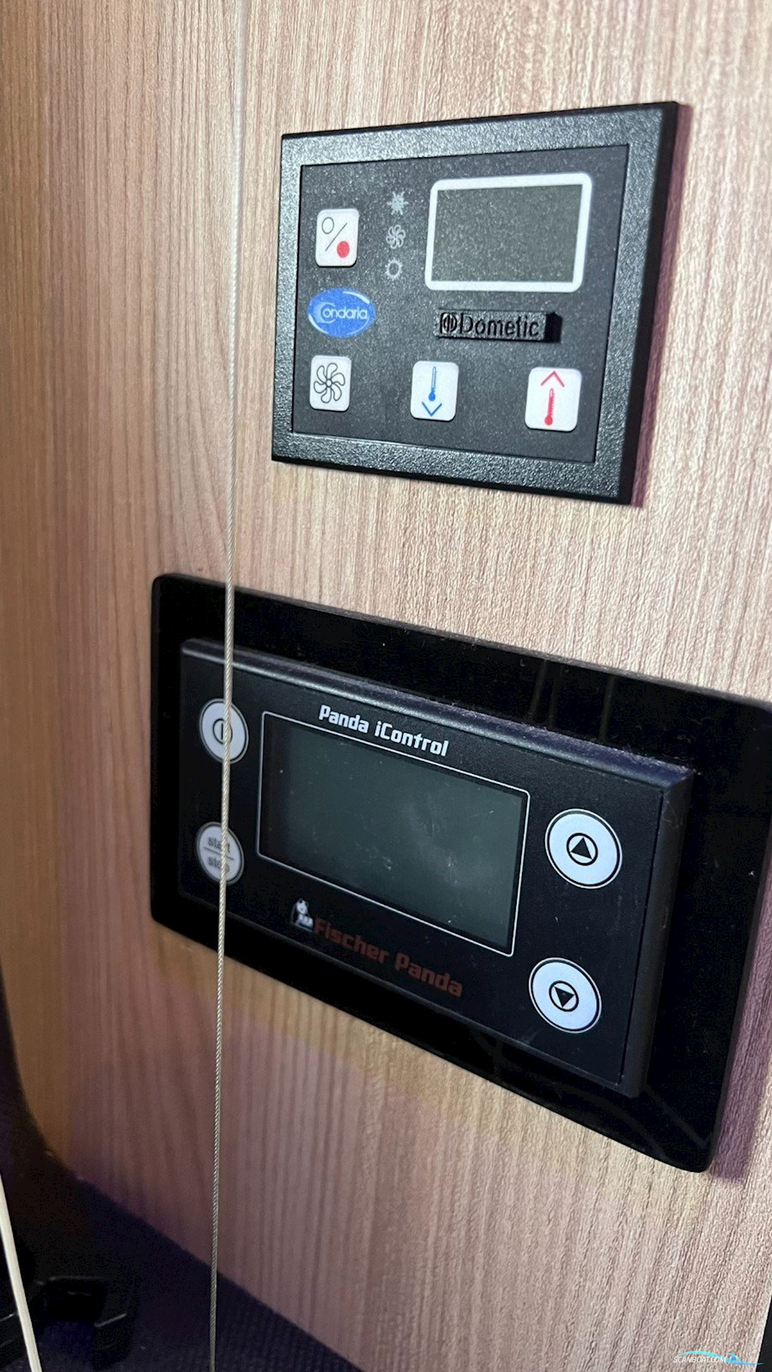 Cranchi M 38 HT - 2013 - DIESEL