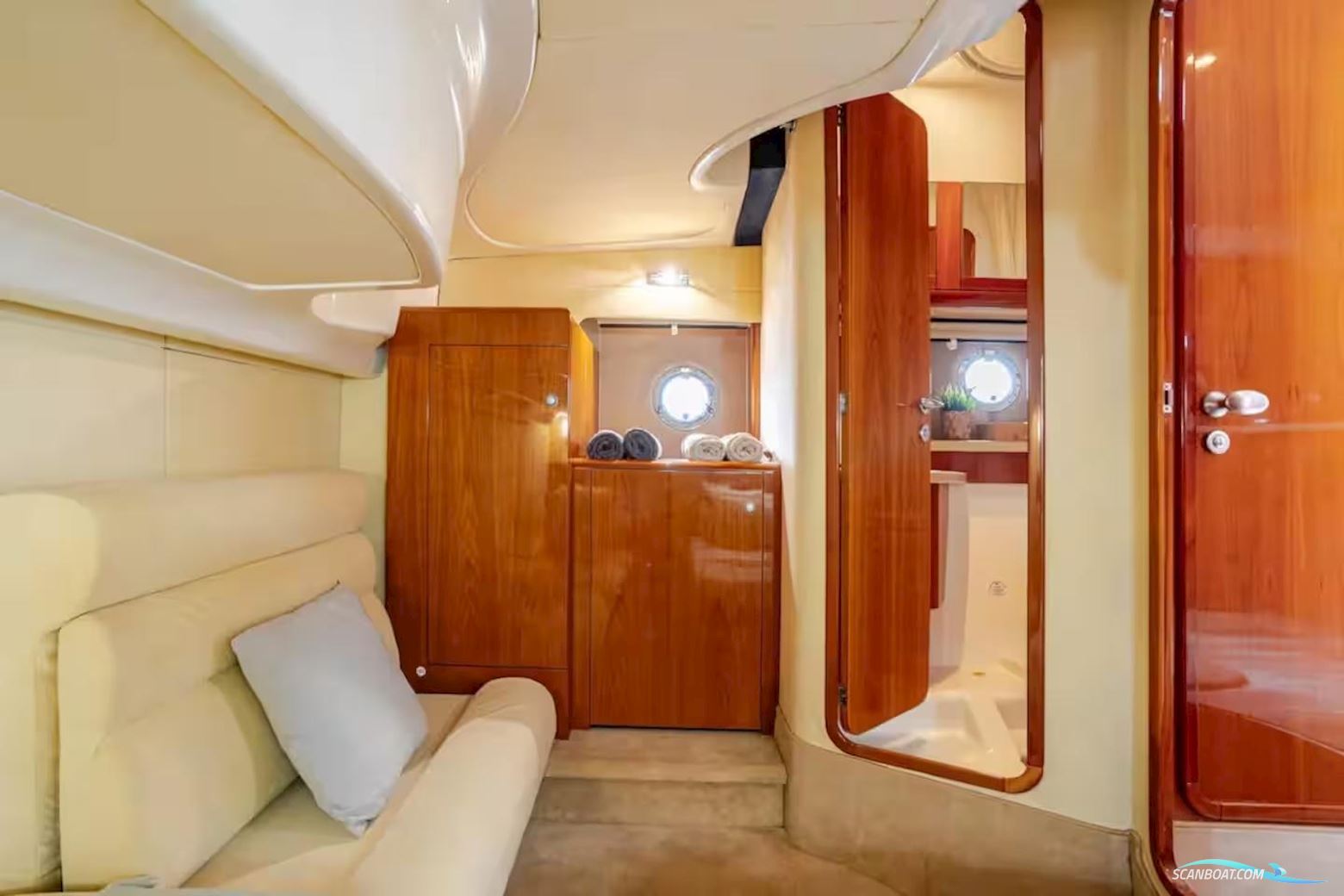 Cranchi Mediterranee 47