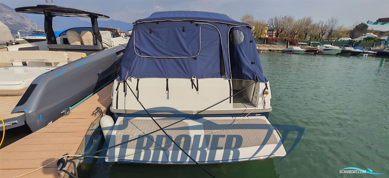 Cranchi Pelican 32