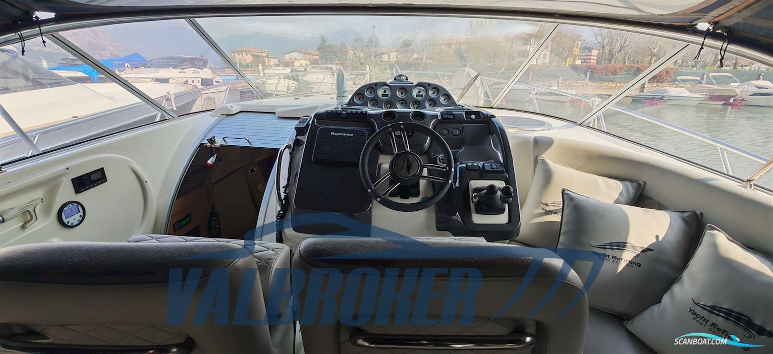 Cranchi Pelican 32