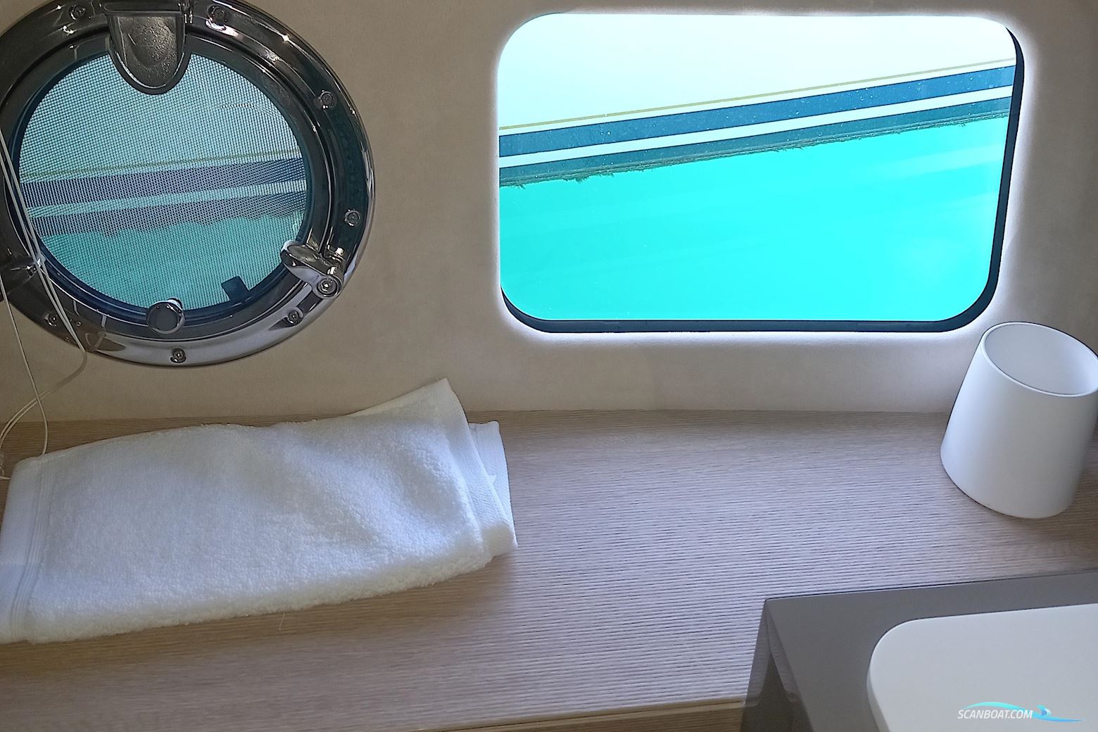 Cranchi T36 Crossover