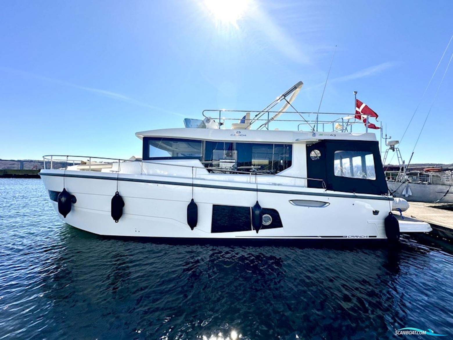 Cranchi T43 Eco Trawler Motorbåd 2016, med Engine Type Ips 450,Hk 2x450,Diesel motor, Danmark