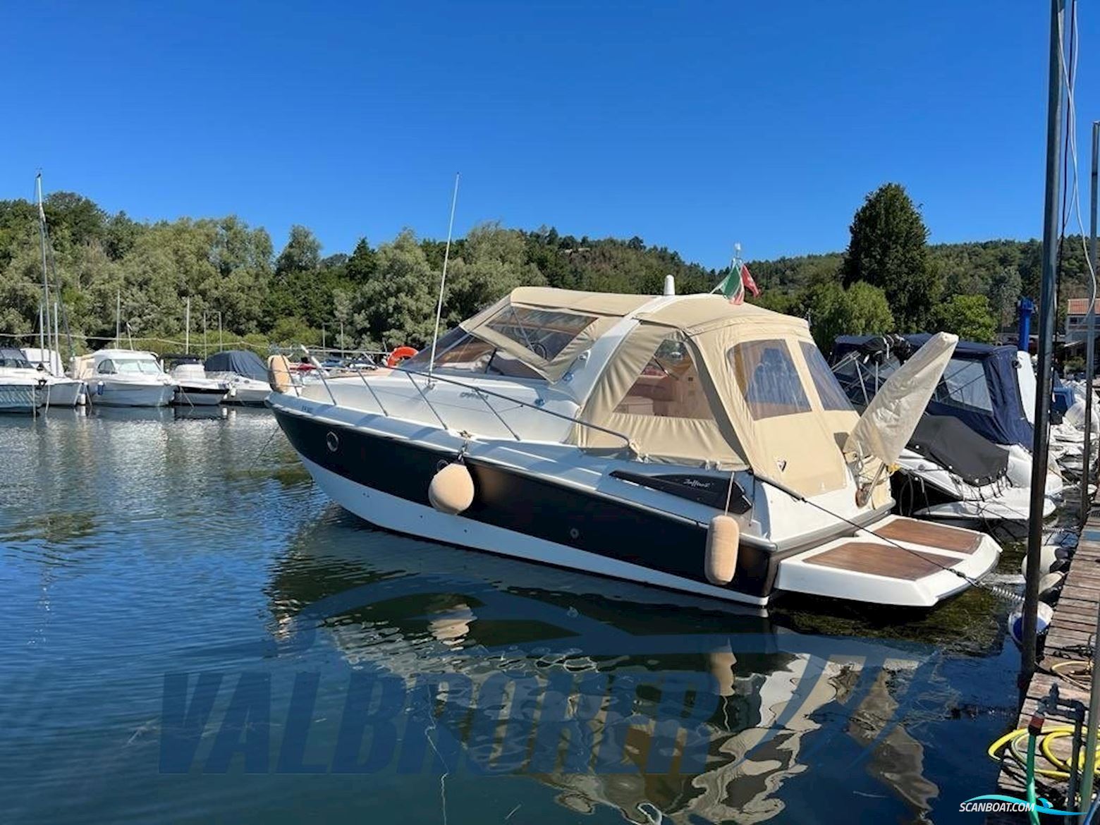 Cranchi Zaffiro 32