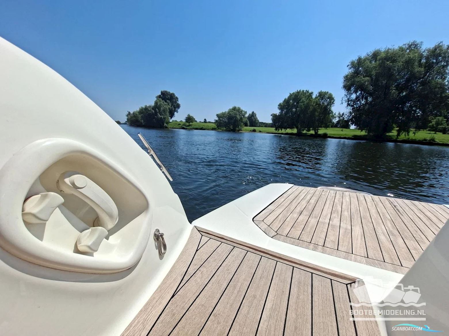 Cranchi Zaffiro 36 HT