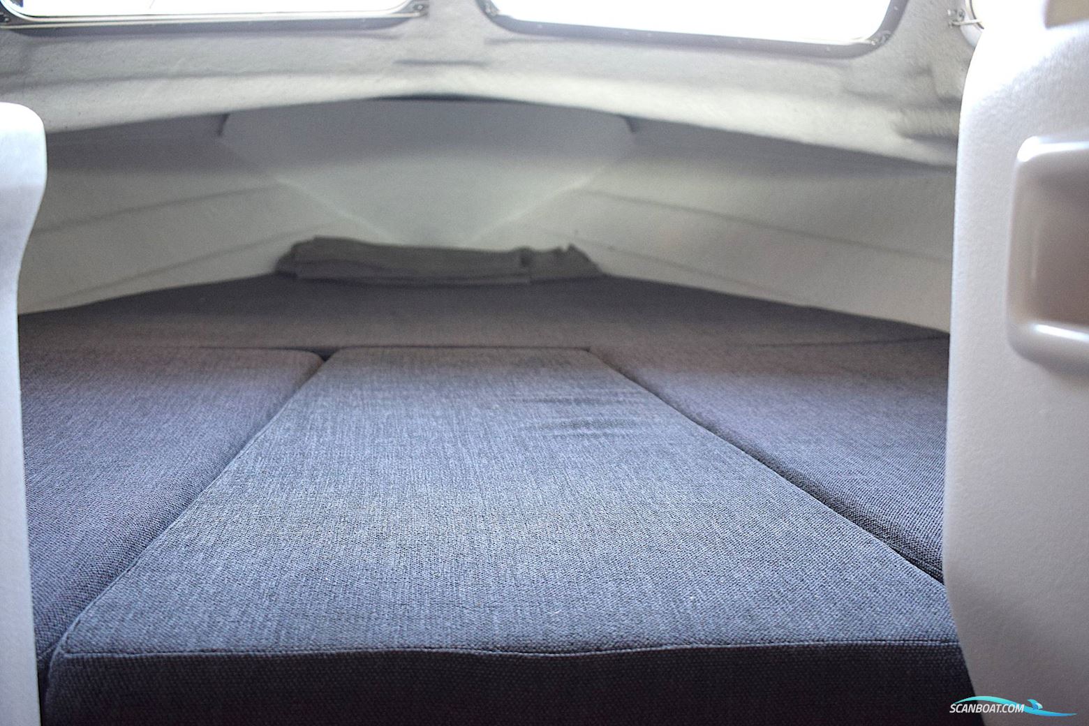 Cremo 550 HT m/Mercury F40 og udstyr