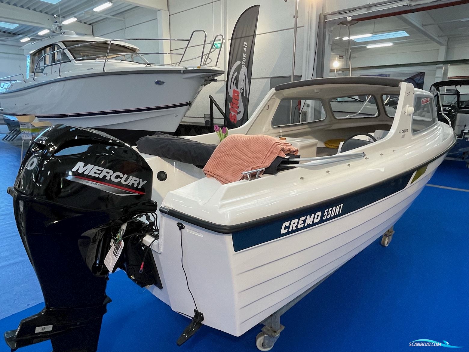 Cremo 550 HT Motorbåd 2025, med Mercury 40 hk 4-Takt motor, Danmark