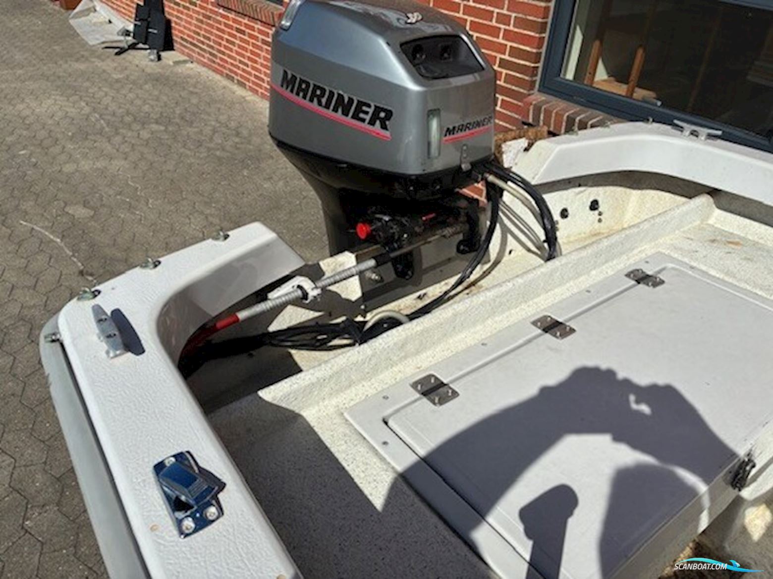 Crescent 434 m/pult og Mariner 30 hk 2-takt og Variant trailer