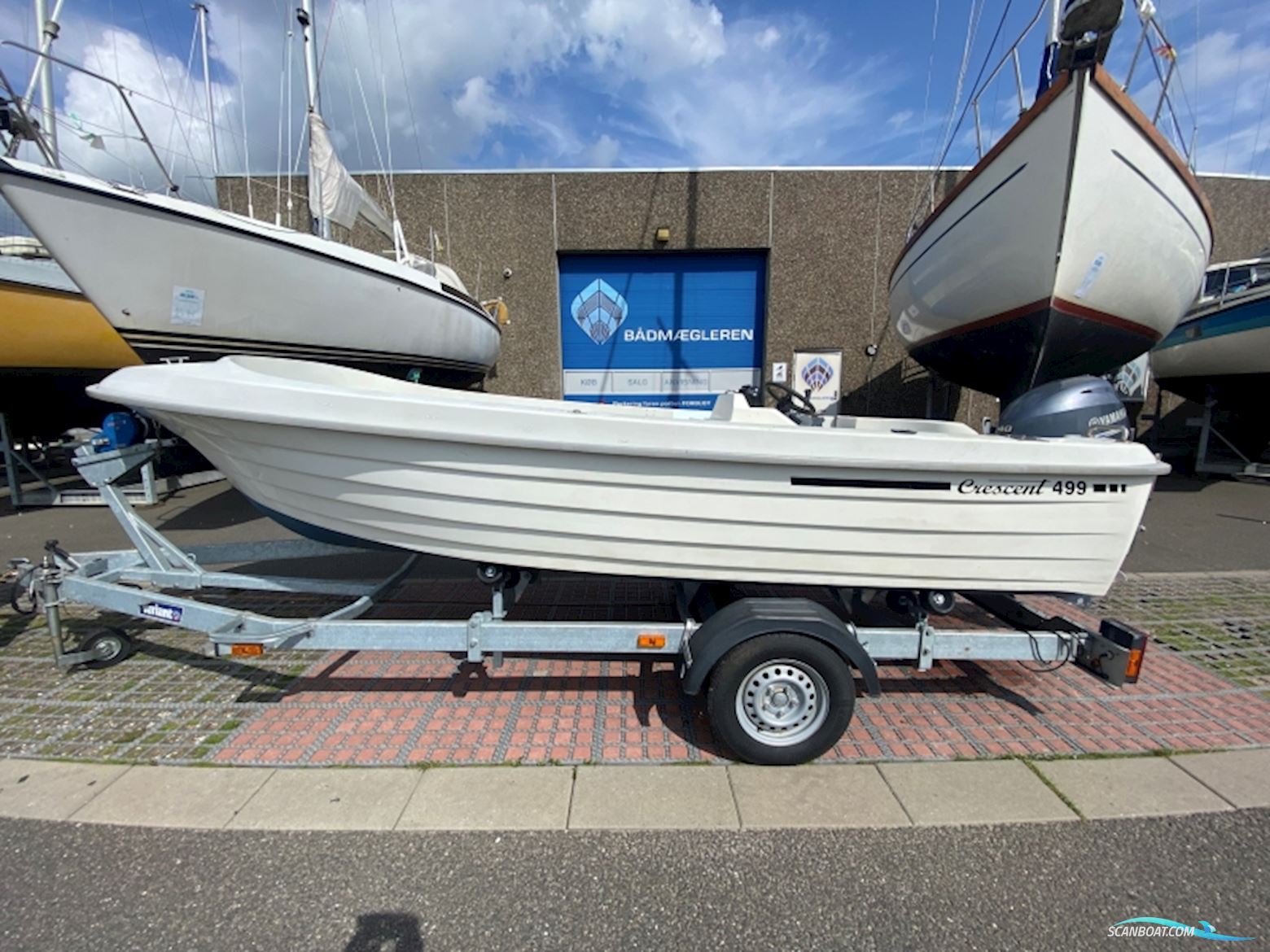Crescent 499 Styrepultsbåd Motorbåd 1995, med Yamaha motor, Danmark