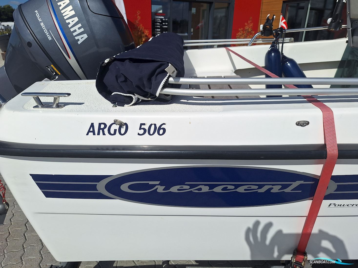 Crescent 506 Argo Cabin