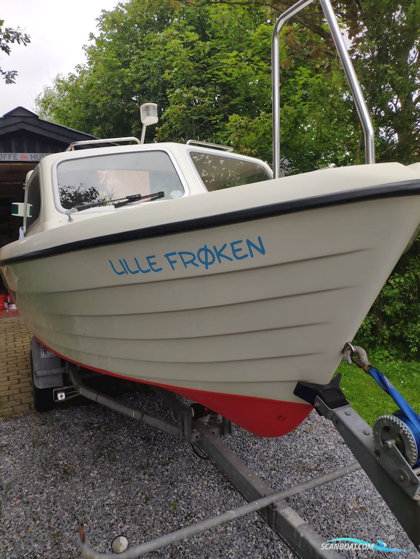 Crescent 535 Classic