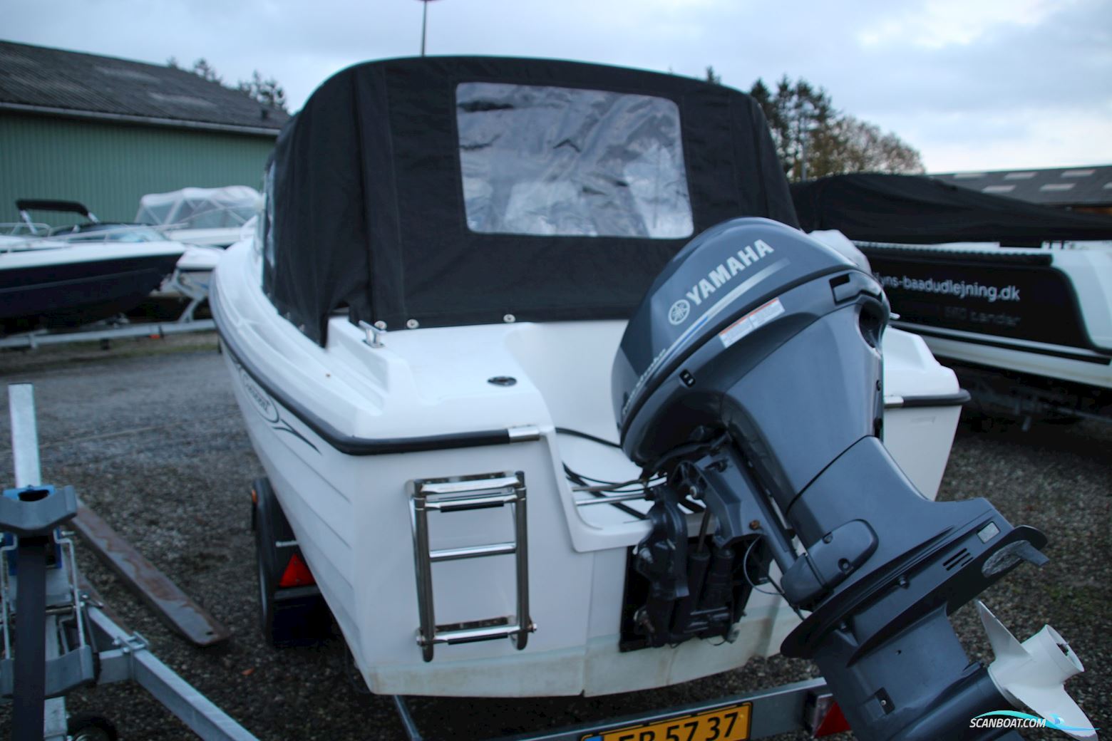 Crescent 535 Classic