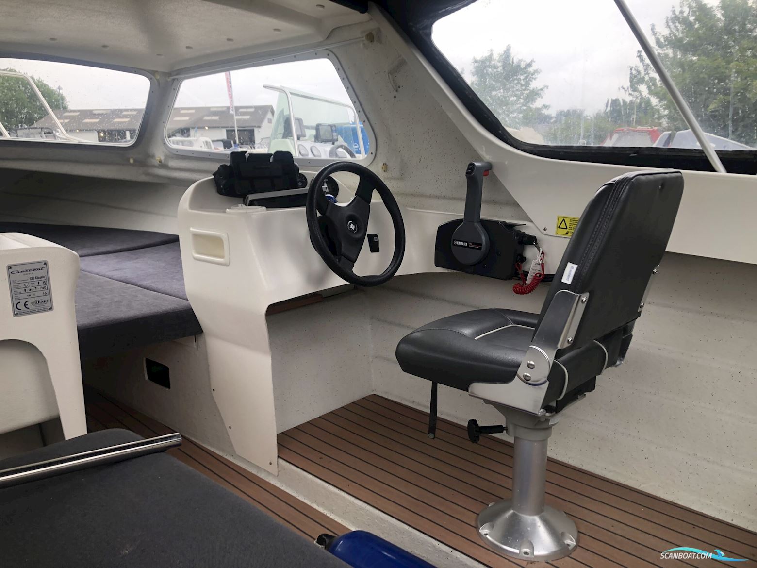 Crescent 535 Classic