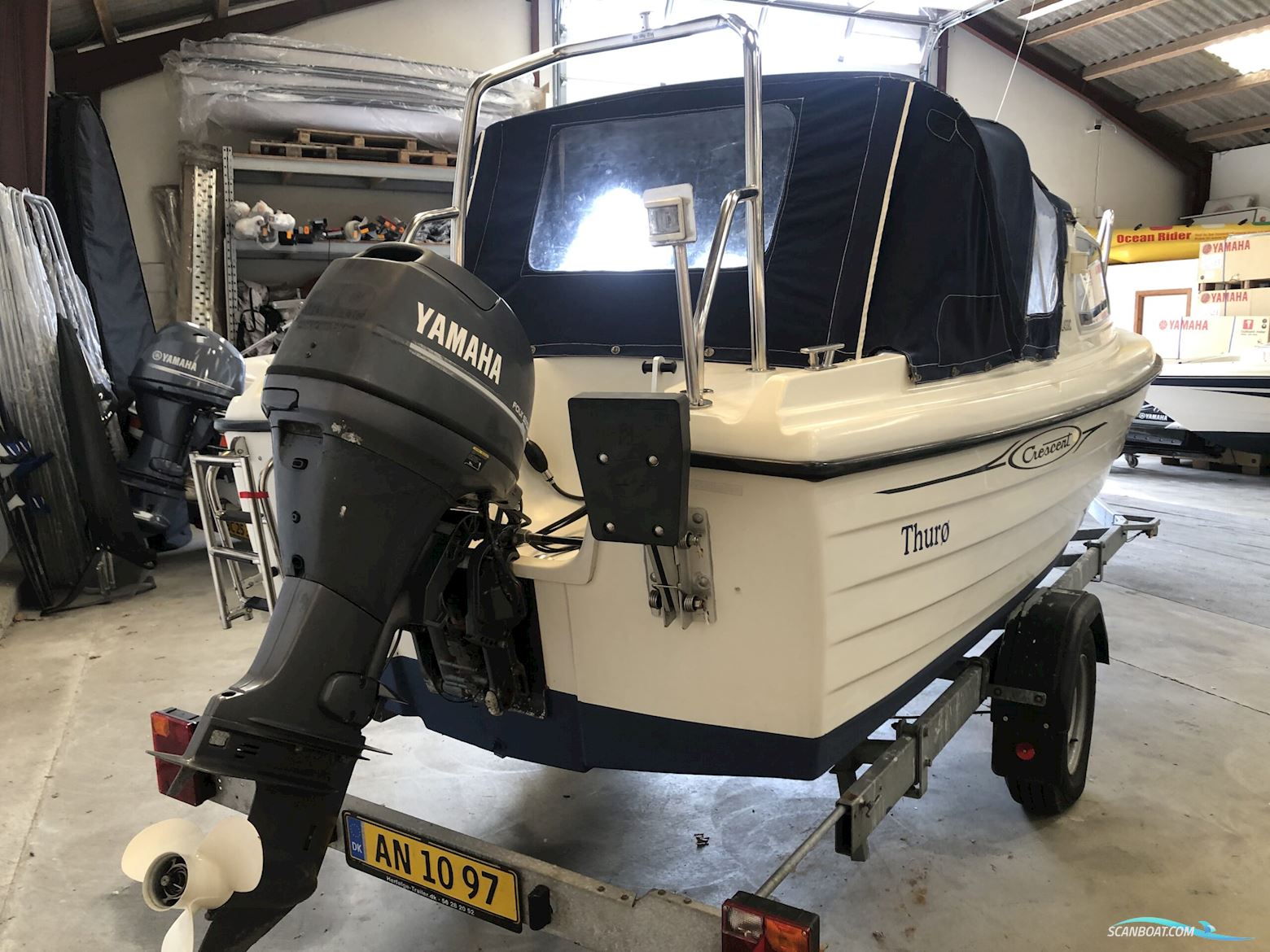 Crescent 535 Classic