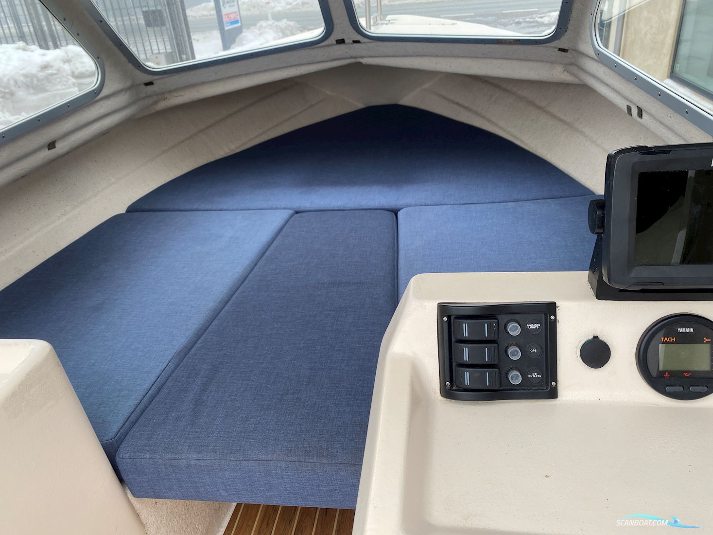 Crescent Classic 535