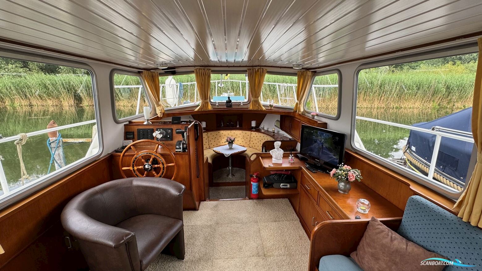 Crown Kruiser 11.80 AK Bakdekker