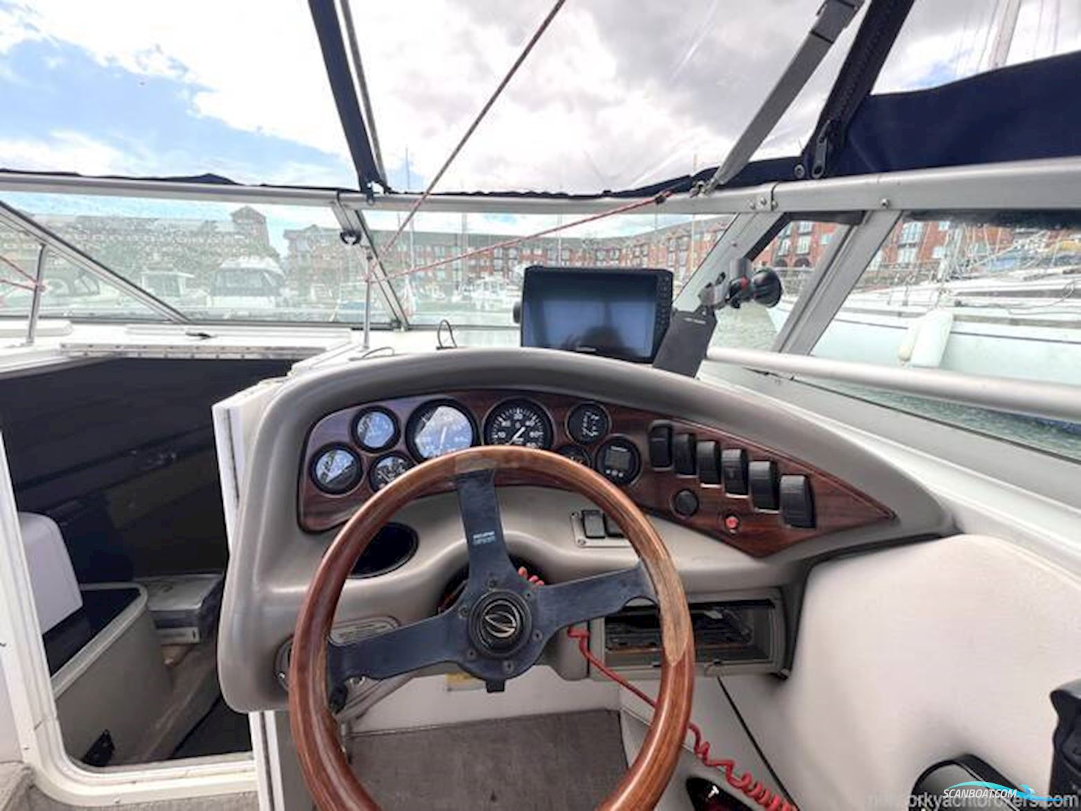 Crownline 210 Ccr