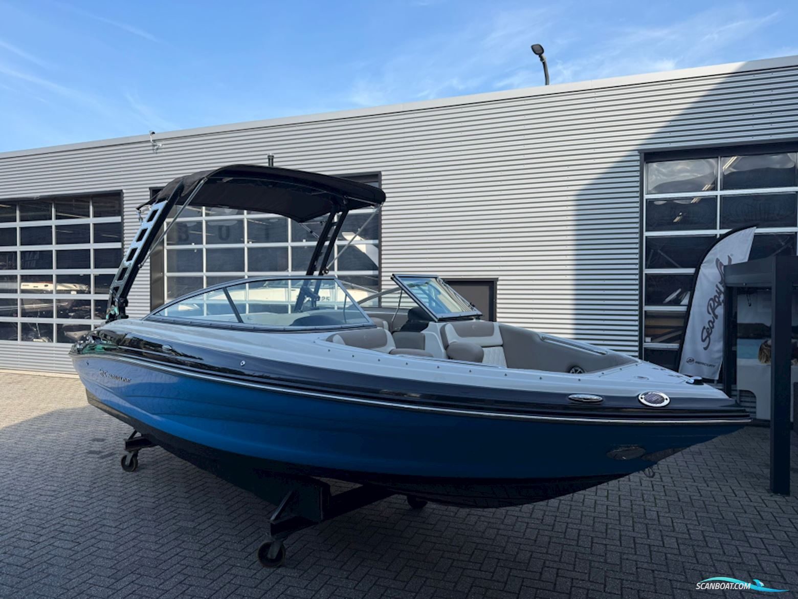 Crownline 225 SS Motorbåd 2018, med Mercruiser motor, Holland