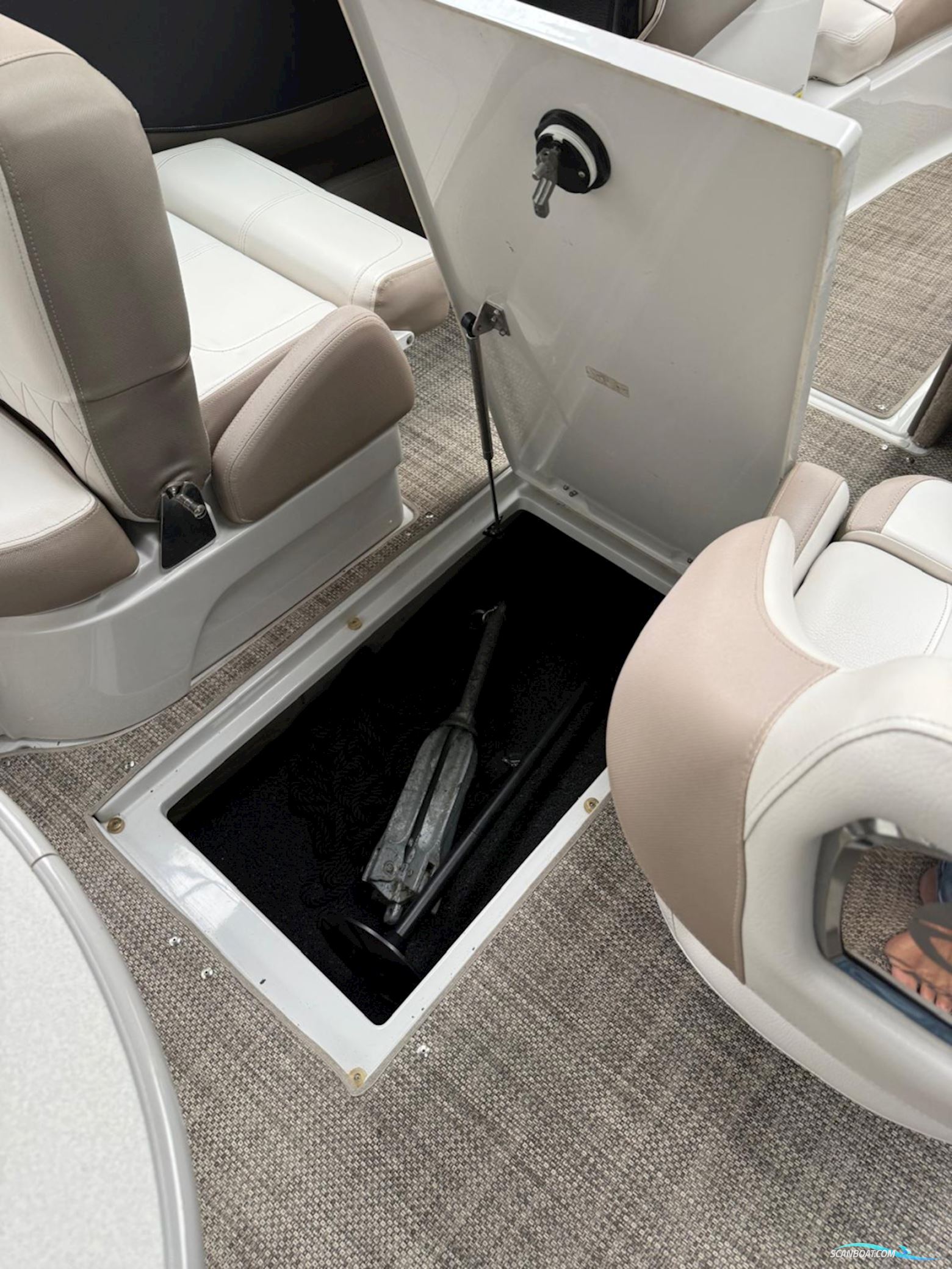 Crownline 225 SS